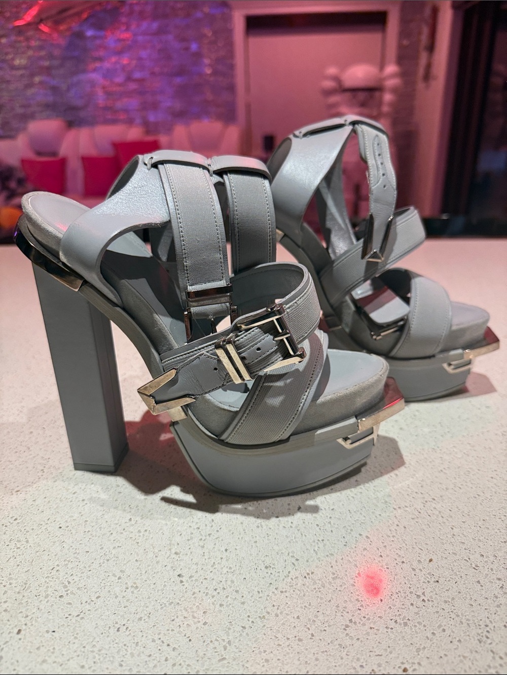 Versace platform Women’s Gray Strappy heels with Buckle Detail - Picture 2 of 5
